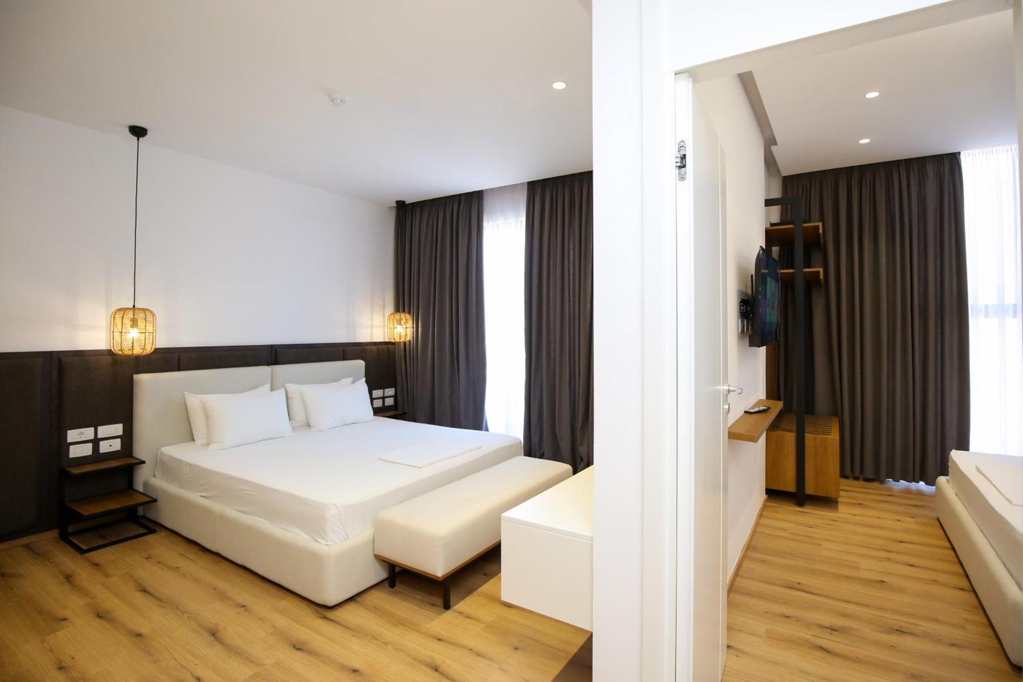 Oricon Coast Luxury Resort Orikum Buitenkant foto