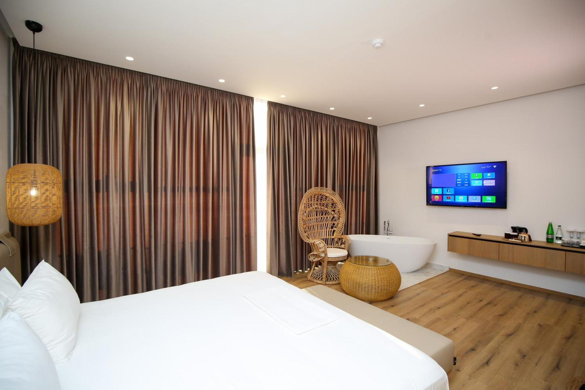 Oricon Coast Luxury Resort Orikum Buitenkant foto