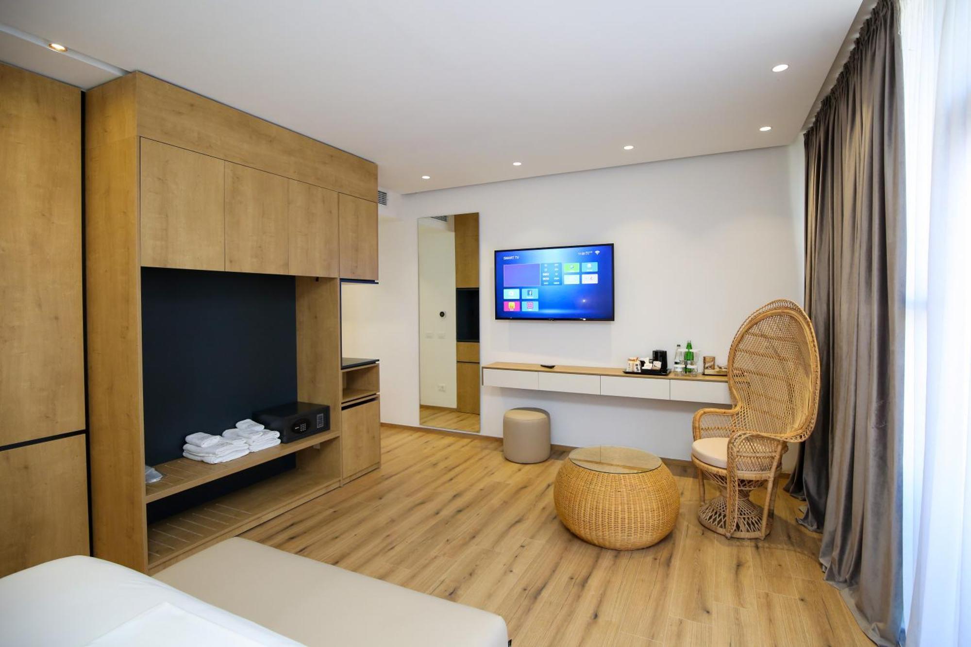 Oricon Coast Luxury Resort Orikum Buitenkant foto