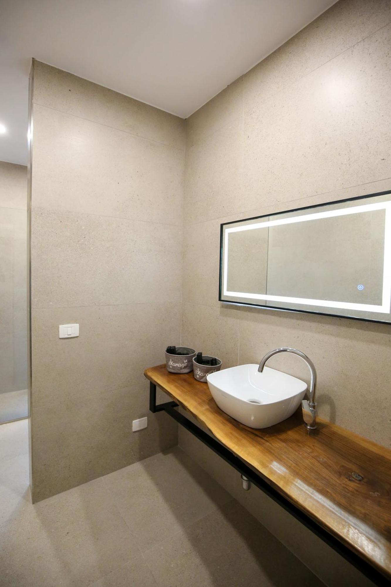 Oricon Coast Luxury Resort Orikum Buitenkant foto