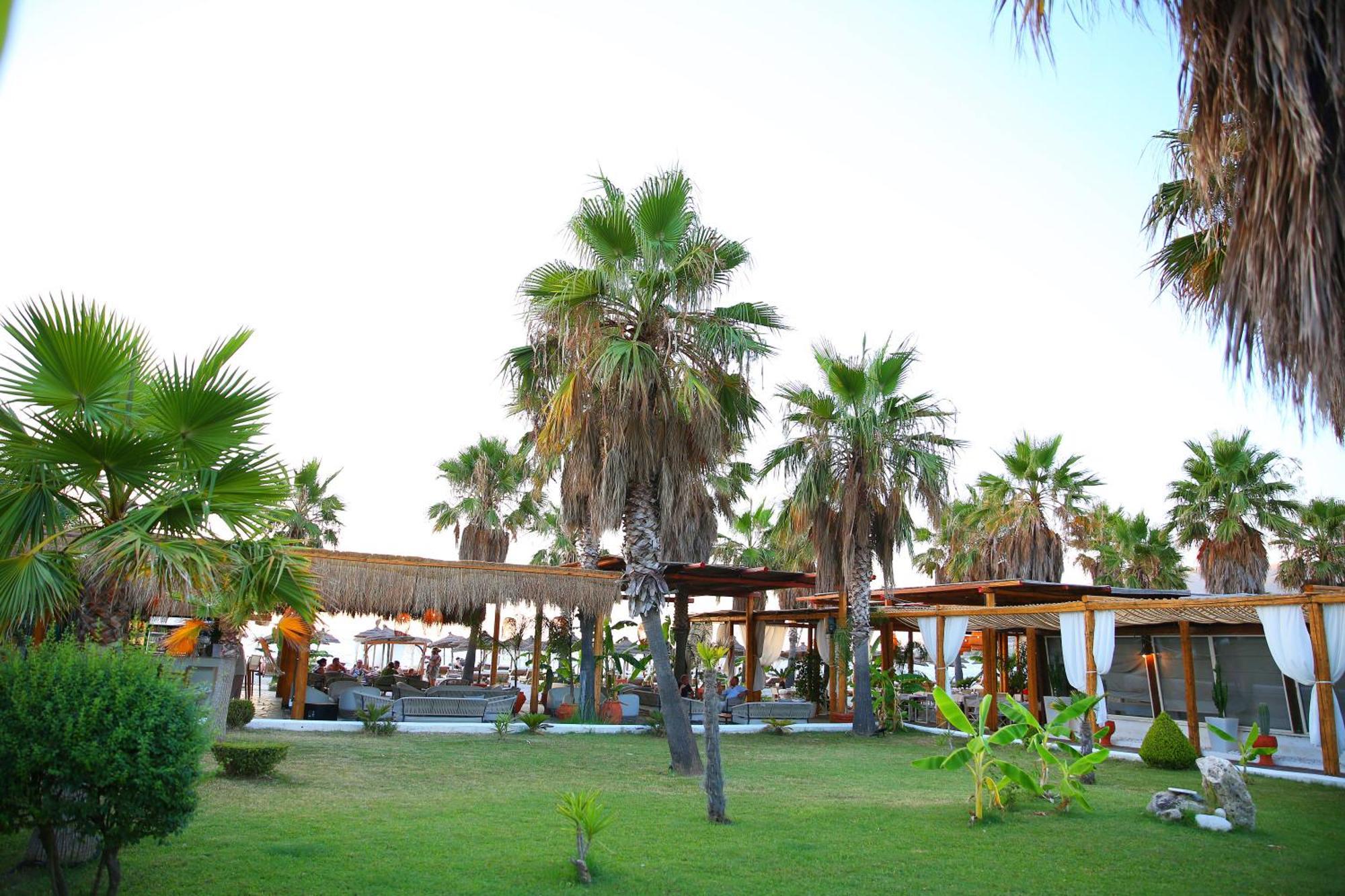 Oricon Coast Luxury Resort Orikum Buitenkant foto