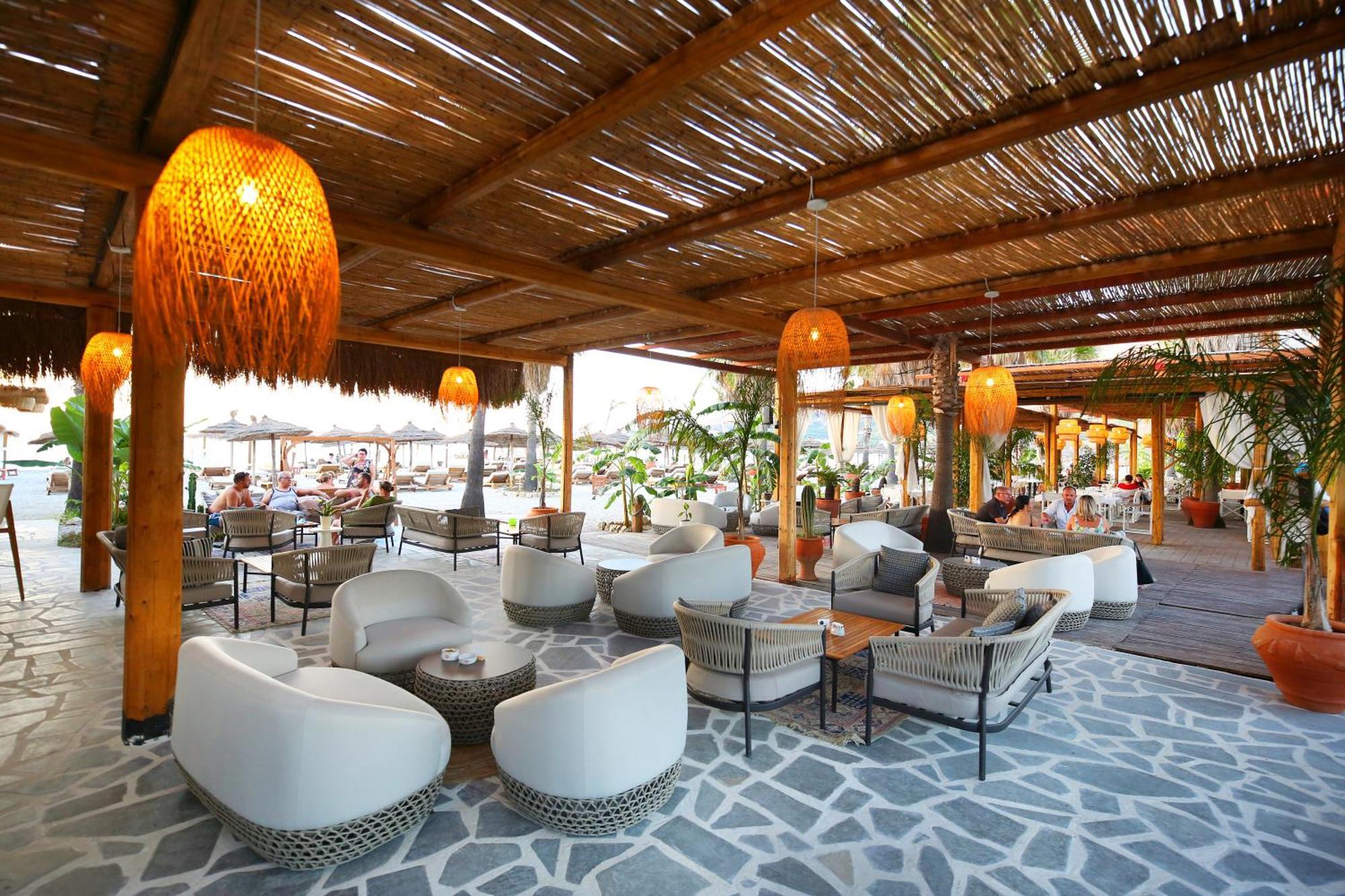 Oricon Coast Luxury Resort Orikum Buitenkant foto