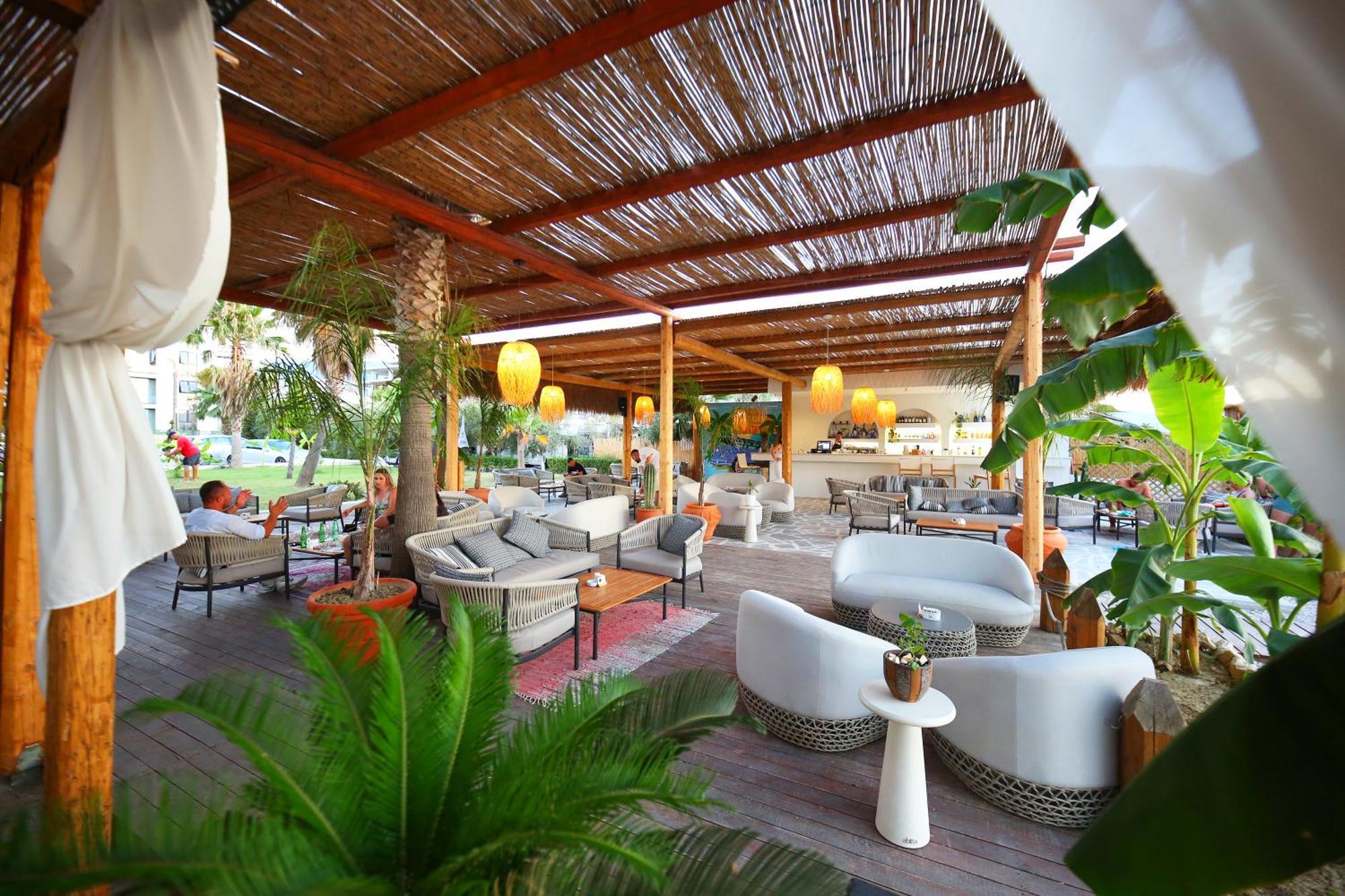 Oricon Coast Luxury Resort Orikum Buitenkant foto