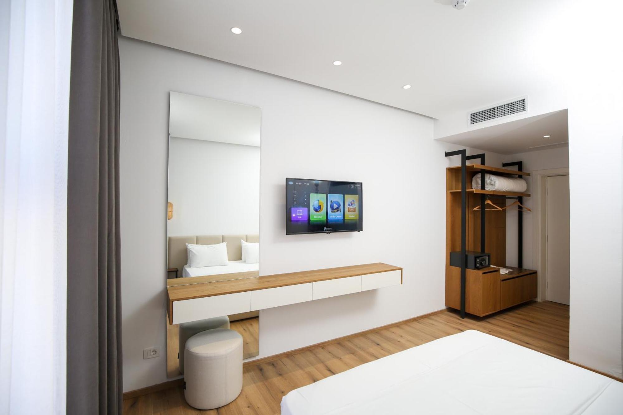 Oricon Coast Luxury Resort Orikum Buitenkant foto
